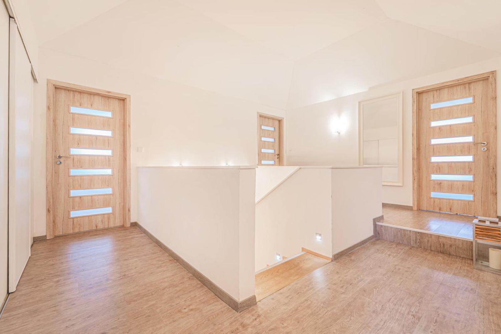Vila Sara S Bazenem A Infrasaunou Na Kraji Prahy Zbuzany ภายนอก รูปภาพ